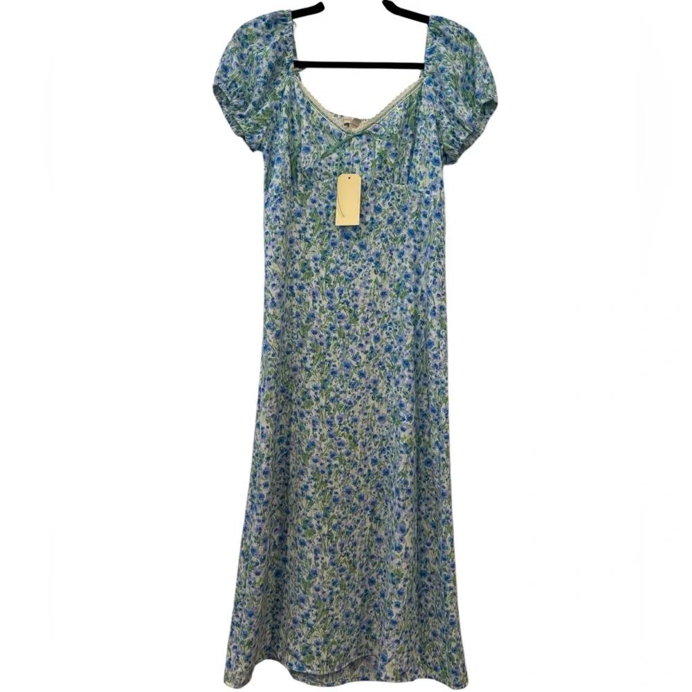 43 **NWT** Floral Blue & Green Maxi Dress - Picture 1 of 4